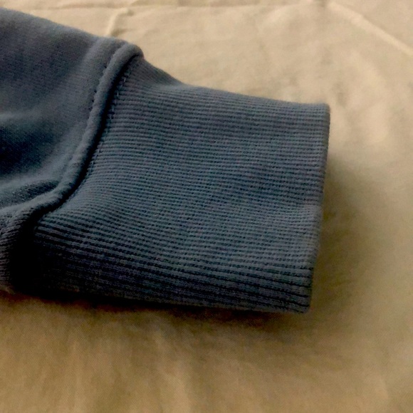 h & m blue regular fit hoodie - Picture 2 of 4